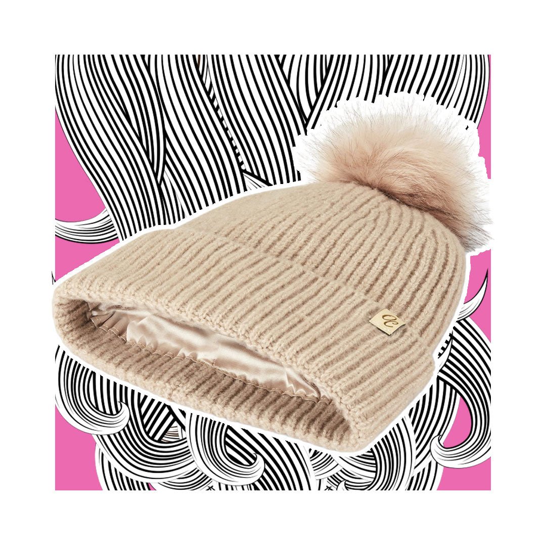 Satin-lined beanie with pom-pom Satin - Lined Beanie mit PomPom - lockenkopf