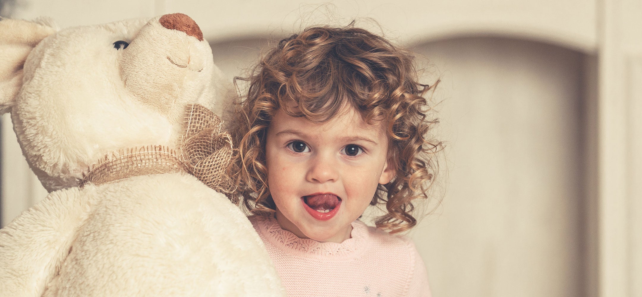 Protezione dal calore lockenkopf-curly-hair-boutique-winter-kids-2025.jpg