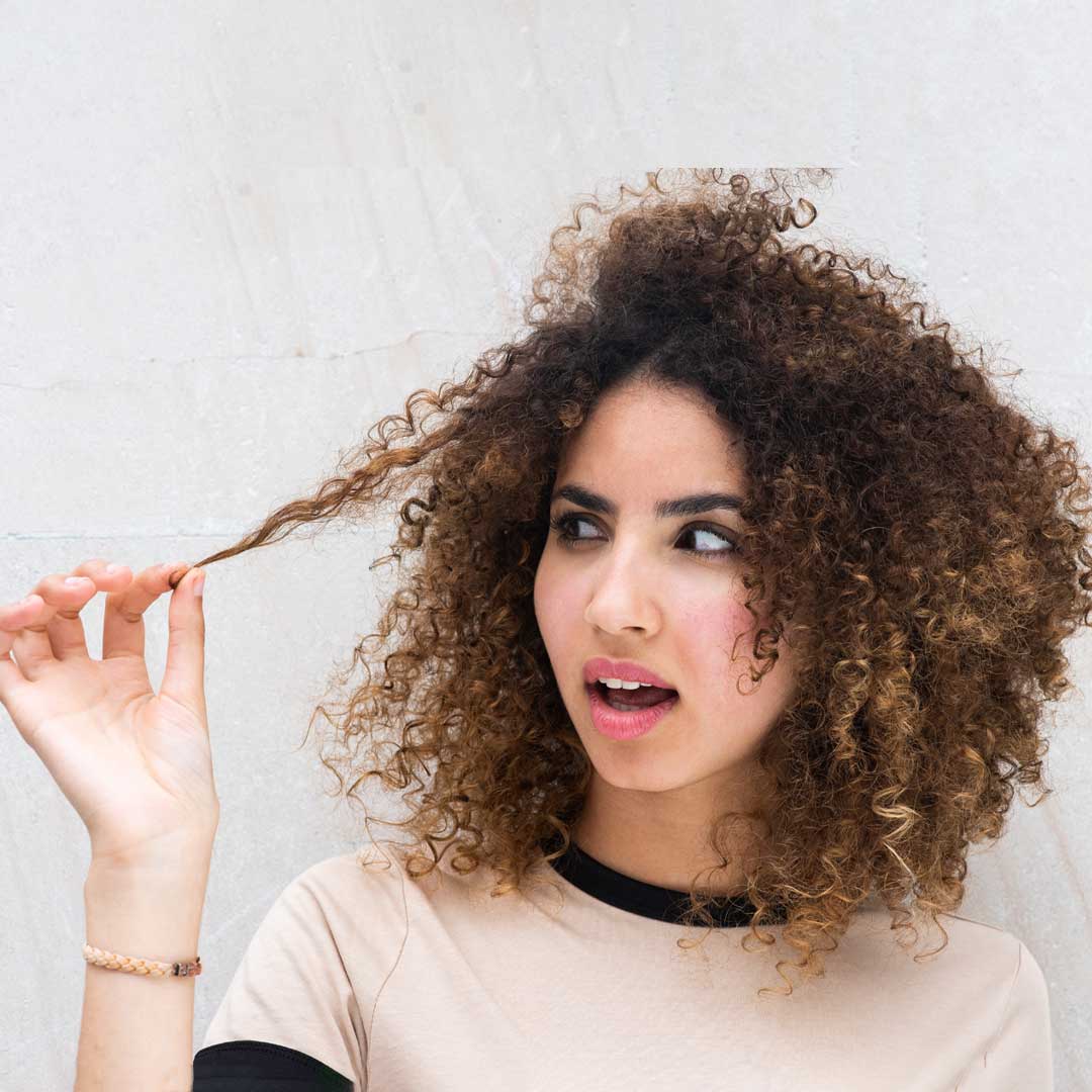 lockenkopf-blog-ueberpflegte-locken-erkennen-und-was-hilft.jpg